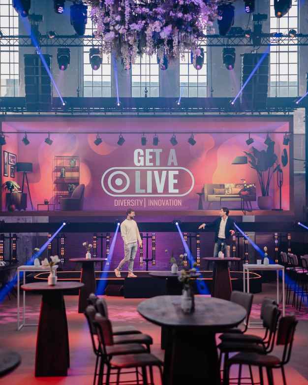Relationship Event: GET A LIVE